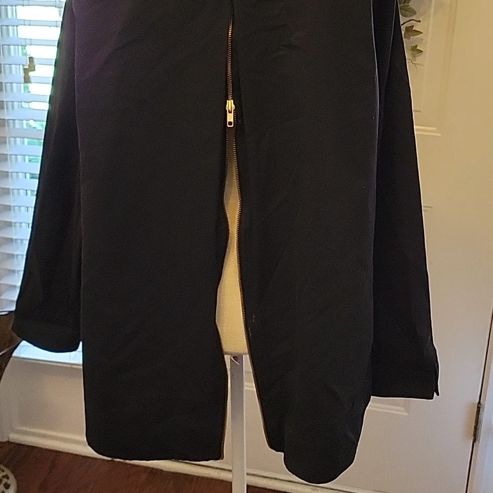 Crown & Ivy navy blue 100% cotton short jacket snap front portrait collar L EUC…